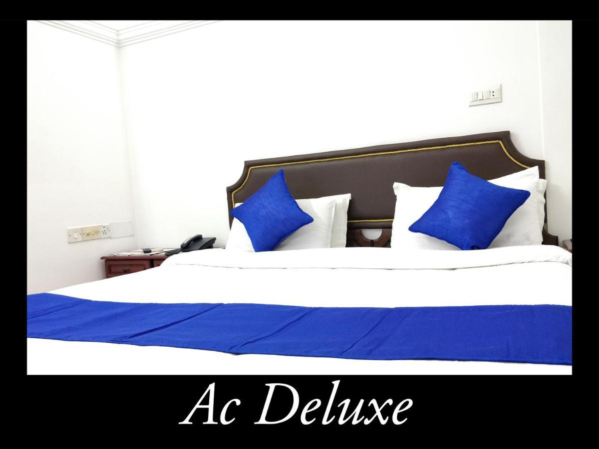 Hotel Jj Inn Kochi Eksteriør bilde