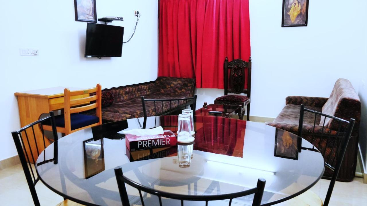 Hotel Jj Inn Kochi Eksteriør bilde
