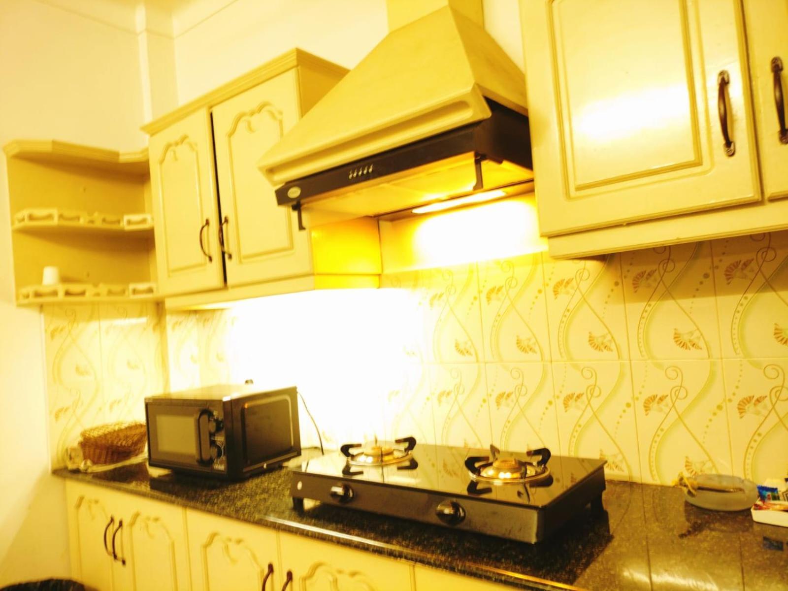Hotel Jj Inn Kochi Eksteriør bilde